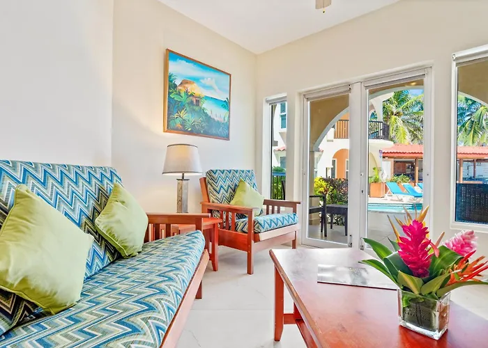 Sunbreeze Hotel 4*